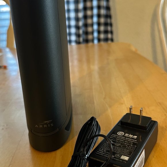 ARRIS Surfboard G34 DOCSIS 3.1 Wi-Fi 6 Cable Modem AX3000 Open Box Tested/Works - Picture 1 of 5